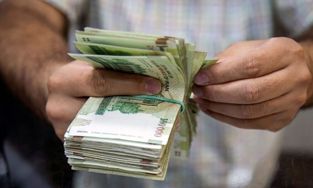 مستمری بازنشستگان کاهش یافت؟