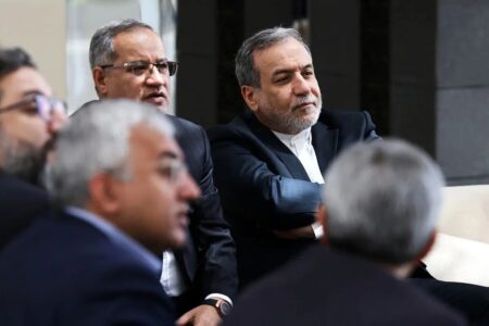 عراقچی: فضای مذاکرات مسقط کاملا جدی و کاری بود
