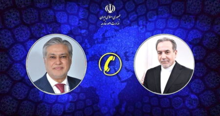 عراقچی از آمادگی ایران برای کمک به کاهش تنش بین هند و پاکستان خبر داد