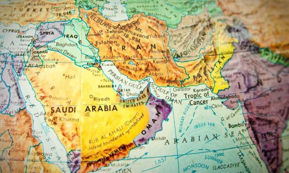 ایران، قلب تپنده کریدور شرق-غرب / فرصتی برای امنیت اقتصادی