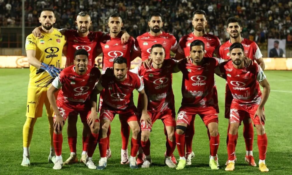 پیغام یک استقلالی به پرسپولیسی‌ها: مگر قرار است هر سال شما قهرمان شوید؟!