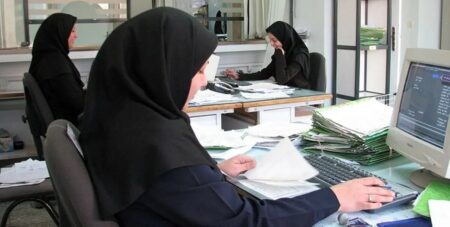 بخشنامه جدید دولت: دورکاری برای این دسته از کارمندان دولت قطعی شد!