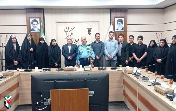 دیدار اوحدی با خانواده خلبانان شهید پرواز اردیبهشت