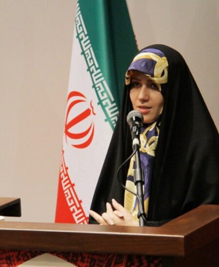 مرحومه زهرا میرزایی
