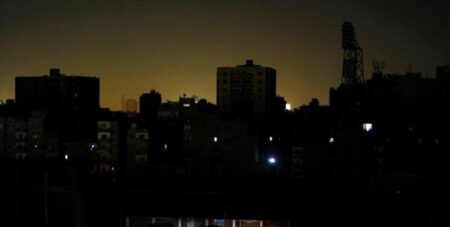 قطعی برق زندگی مردم را به هم می‌ریزد؛ تدبیر دولت و مجلس چیست؟
