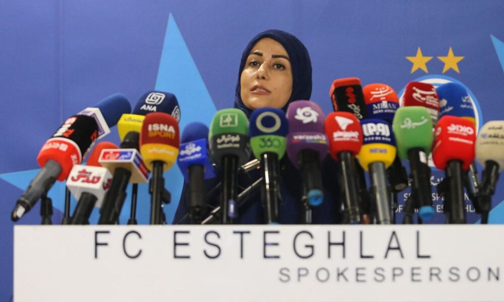 خانم سخنگوی باشگاه استقلال ناپدید شد!