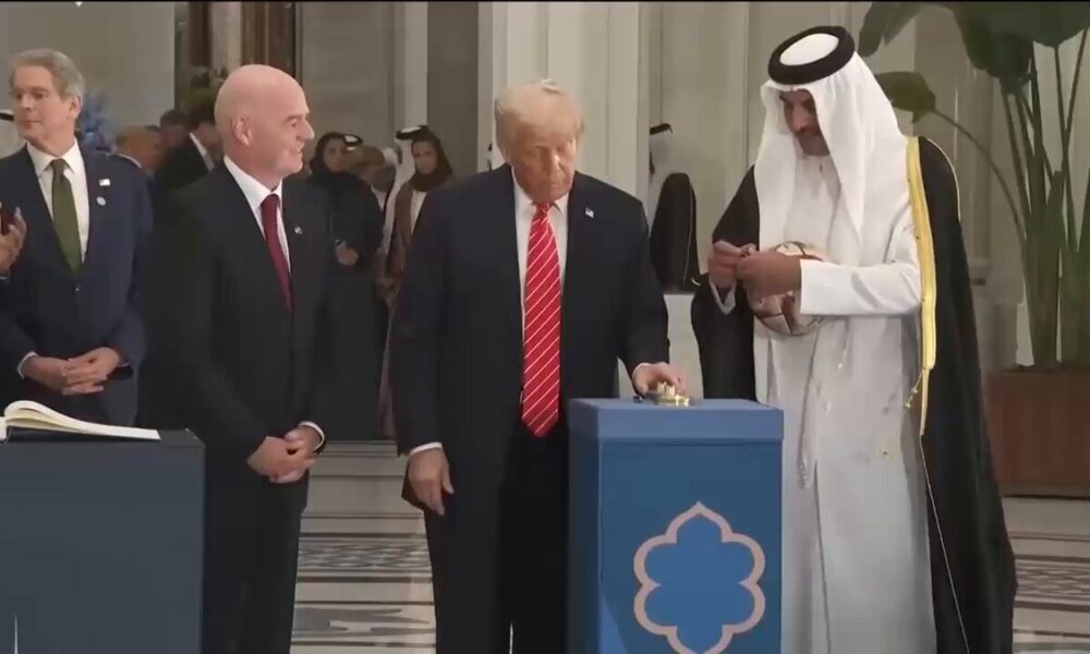 خودکار امیر قطر سر ناسازگاری با ترامپ گذاشت +ویدیو