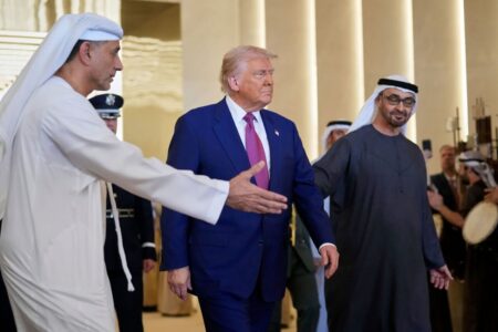 ترامپ رئیس امارات را به کاخ سفید دعوت کرد