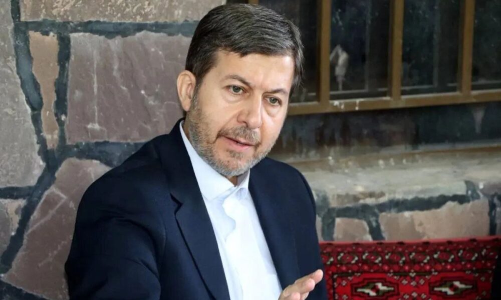 واکنش استاندار اصفهان به پیامک‌های حجاب: قانون پشت آن بوده!