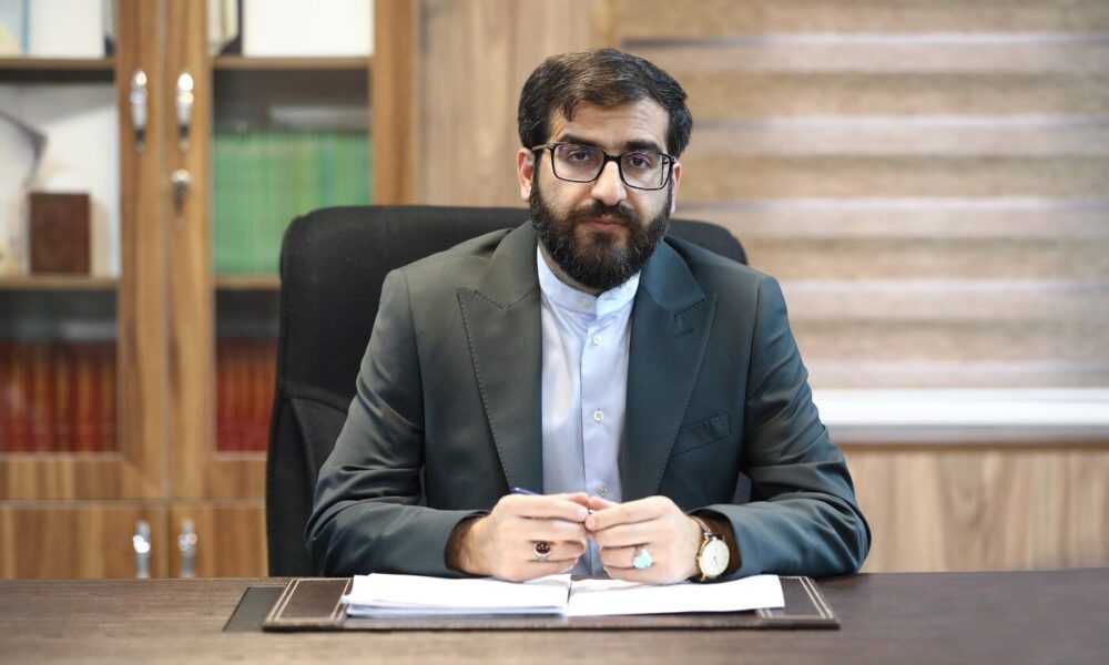 چرا بابک زنجانی در بزرگترین پروژه ملی به کار گرفته شد؟