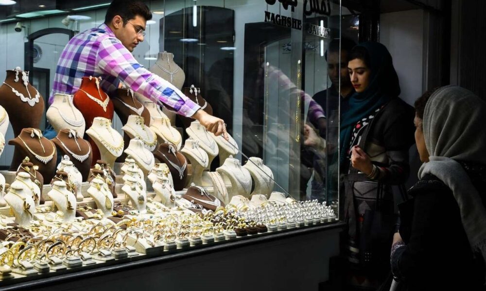 آخرین قیمت طلا، سکه و دلار تا پیش از امروز ۵ خرداد