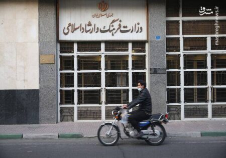 پارتی‌بازی وزارت ارشاد برای سعید روستایی