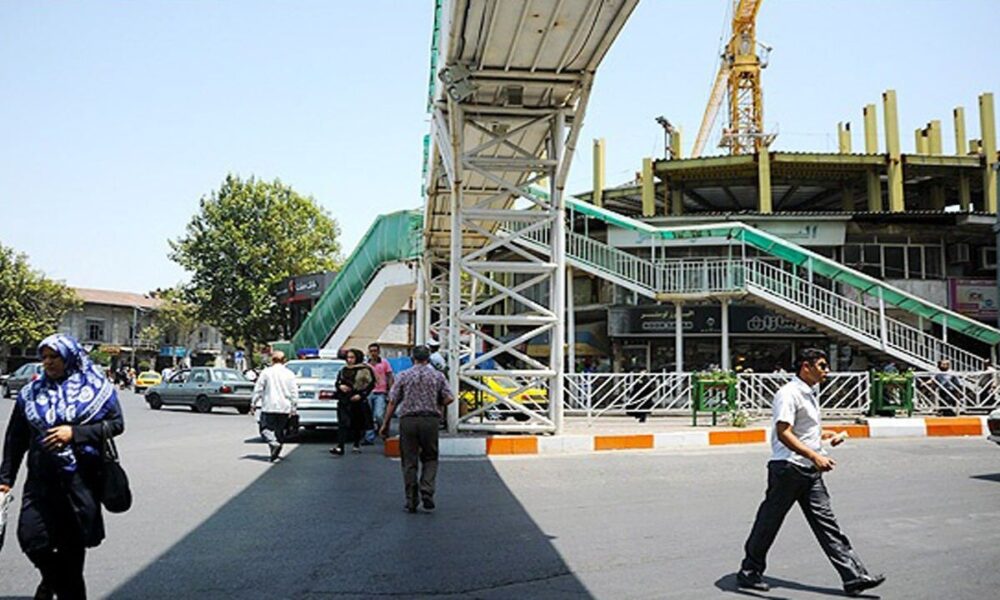 این پل بدون استفاده را تخریب کنید