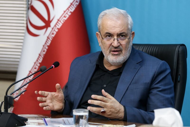 وزیر نیرو: نظام جامع مسائل آب و برق در کشور تدوین می‌شود