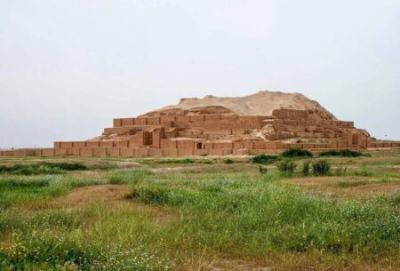 سند «چغازنبیل» به نام دولت ایران زده شد