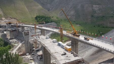 ساخت منطقه ۳ آزادراه تهران- شمال با رعایت کامل ملاحظات زیست محیطی