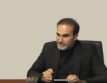تحویل زمین به مردم منطقی‌تر از ساخت مسکن است