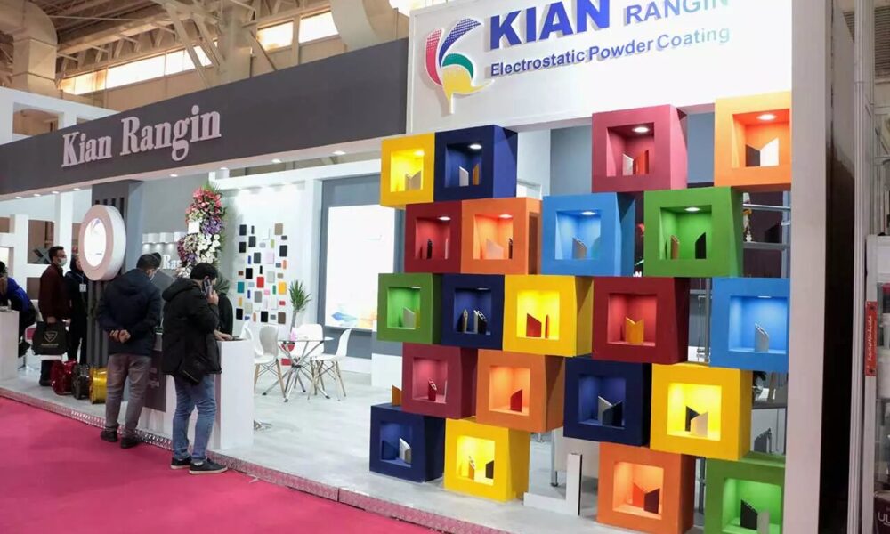 گردهمایی بزرگ صنعتگران پلیمر، پلاستیک، رنگ و رزین کشور در نمایشگاه اصفهان