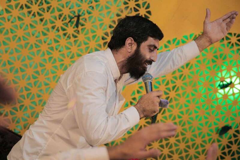 نماهنگ/ "هل الدین الا الحب" با نوای نریمانی