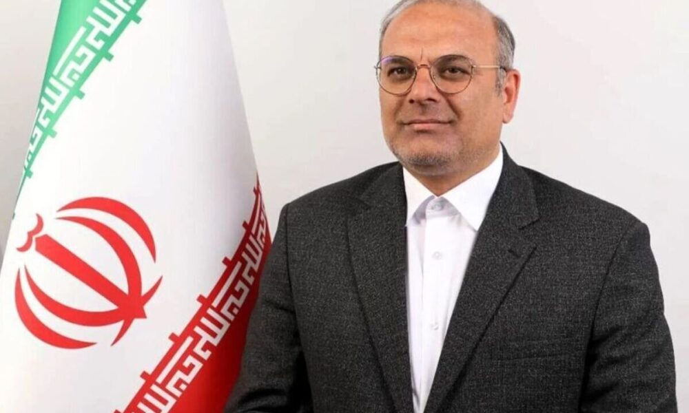 احسان حدادی باید عذرخواهی کند و استعفا دهد/ ورزشکاران خاطی در ایران زندانی می‌شوند؟ +ویدیو