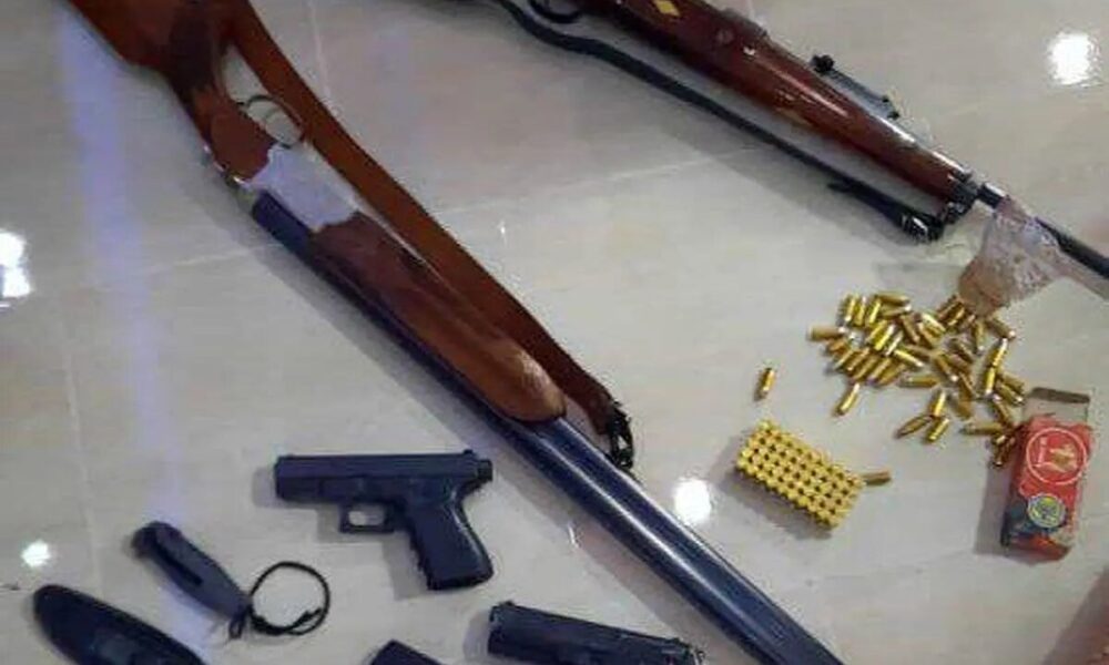 محموله بزرگ سلاح غیرمجاز توسط ارتش کشف شد
