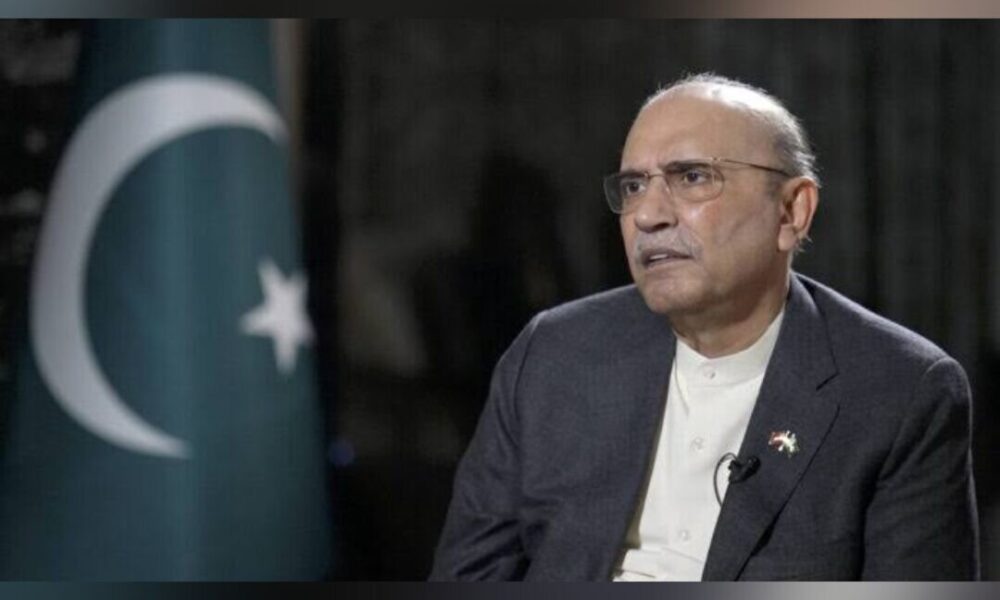 زرداری: جهان اسرائیل متجاوز را پاسخگو کند
