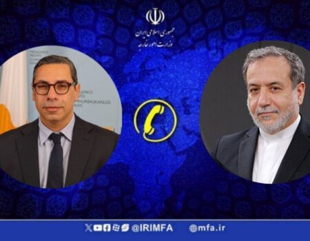 تماس تلفنی وزیر خارجه قبرس با عراقچی