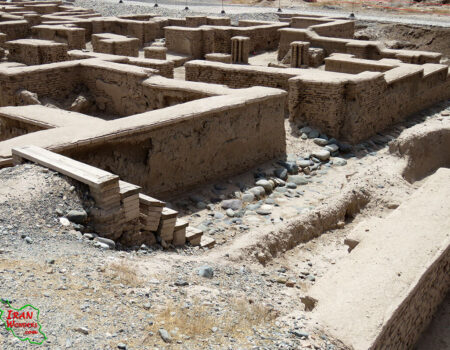 خطر از بیخ گوش شهر کهن جیرفت گذشت