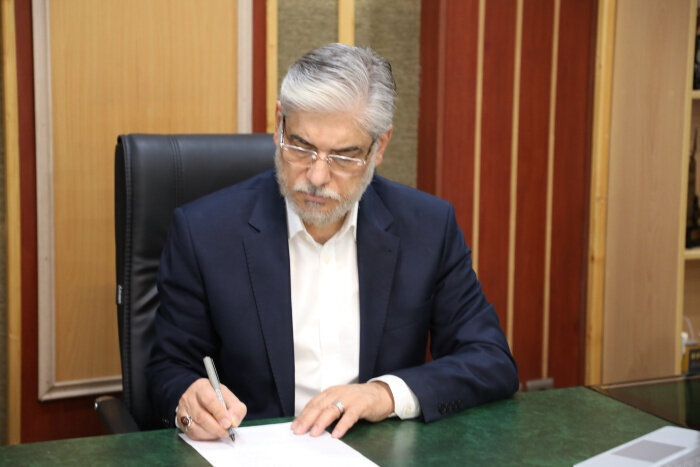 وزیر علوم شهادت دانشگاهیان علمی کاربردی و صنعتی شریف را تسلیت گفت