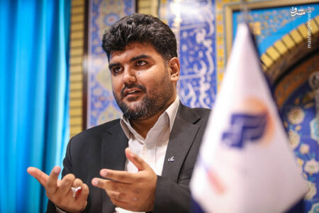 سنگر ایمان را دو دستی بچسبیم!