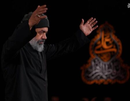 ماه محرم امسال با نوحه‌های ملّی - دینی آغاز شد/مراسم محمود کریمی نمونه‌ای از هم‌گرایی فرم و محتوای ملّی
