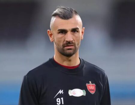 یک پرسپولیسی دیگر به خاطر جنگ رفتنی شد