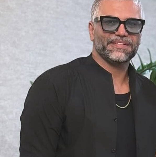 تغییر چهره عجیب علیرضا نیکبخت واحدی همه را متعجب کرد +عکس تغییر چهره عجیب علیرضا نیکبخت واحدی همه را متعجب کرد +عکس