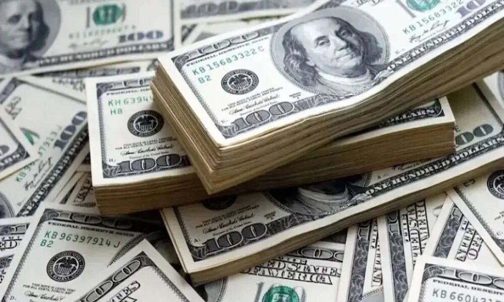 دلار آمریکا بدترین نیمه اول سال خود از سال ۱۹۷۳ تاکنون را تجربه کرد