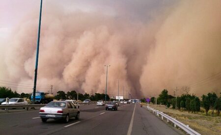آسمان ایران سیاه می‌شود؛ باران، طوفان و گردوخاک در این استان‌ها قطعی شد