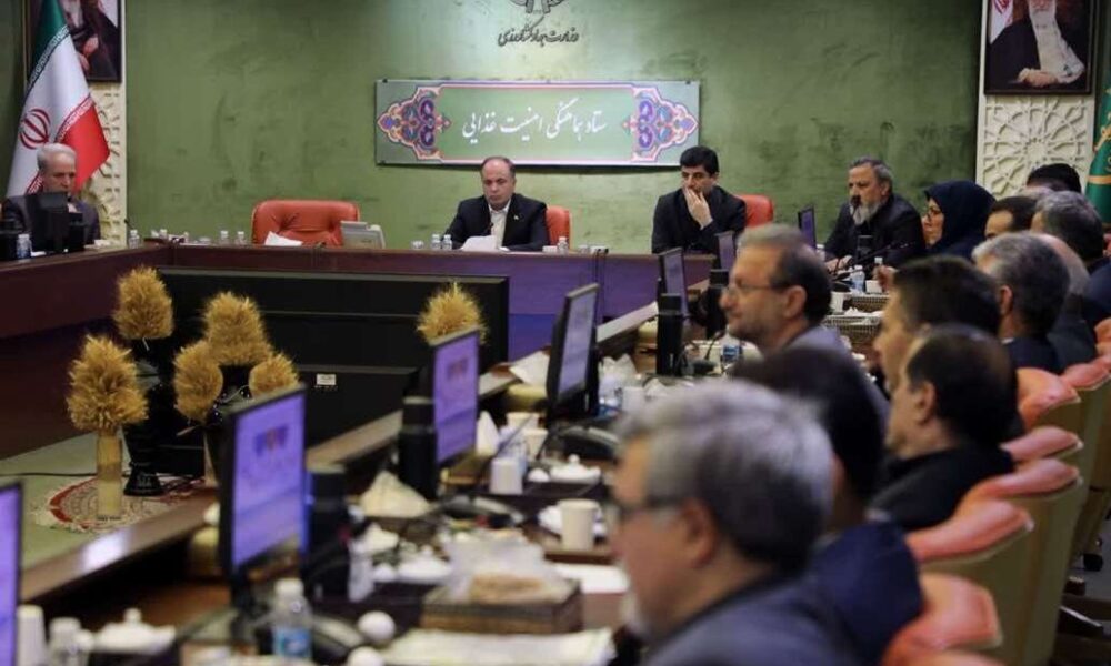 تولید مازاد محصولات آب‌بر باید مدیریت شود تا ضرری تولیدکنندگان نرسد