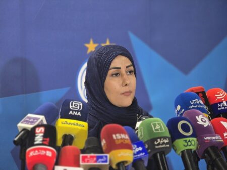 ماموریت سرمربی استقلال برای جذب ۲ لژیونر