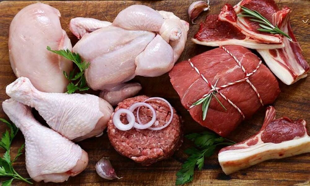 تأمین سهمیه گوشت، مرغ، شکر و برنج برای اربعین / افزایش سهم خوراک آماده دام و کنسانتره