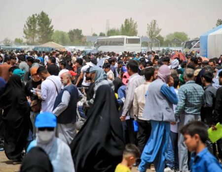 برای اتباع غیرمجاز اشک تمساح نریزید؛ رسانه ملی هم یک کلام از همدستی آن‌ها با اسرائیل نگفت!