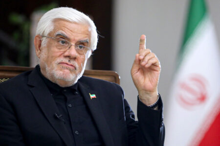 هشدار عارف به محتکرین: در صورت نیاز انبارها را باز کرده و کالاها را به مردم می‌رسانیم