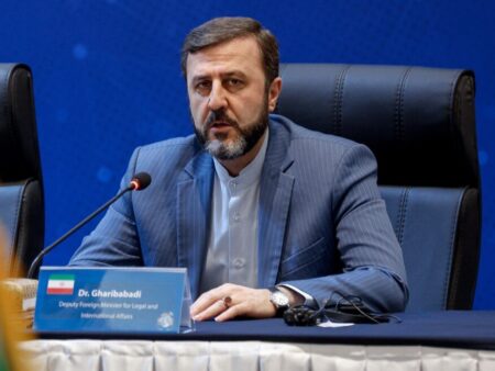 غریب‌آبادی: مسئولیت عواقب فعال‌سازی مکانیسم ماشه برعهده طرف‌های غربی است