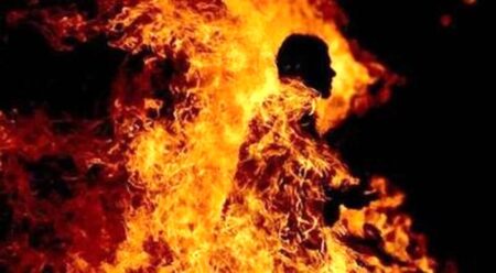 راننده عصبانی مامور پلیس در مشهد را به آتش کشید