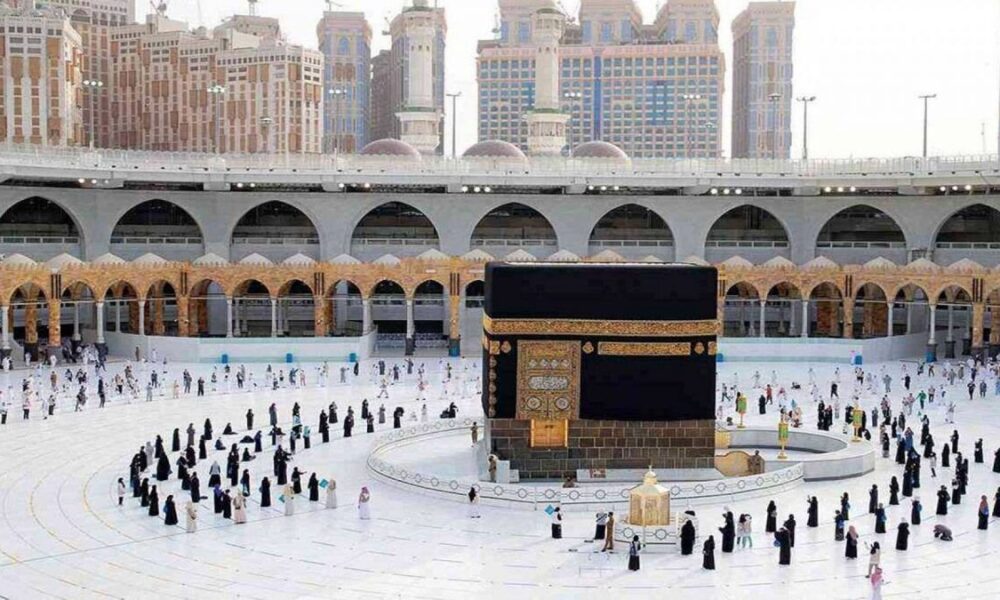 سفر بدون نوبت این گروه به عربستان؛ سازمان حج و زیارت هدیه می‌دهد