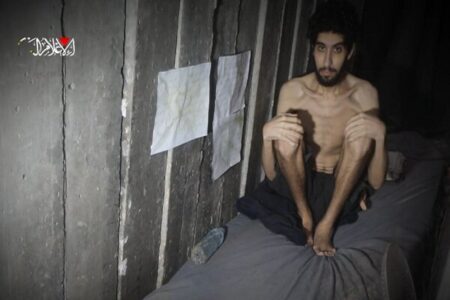 ویدیوی قسام؛ نتانیاهو تصمیم گرفته به اسرای صهیونیست گرسنگی دهد