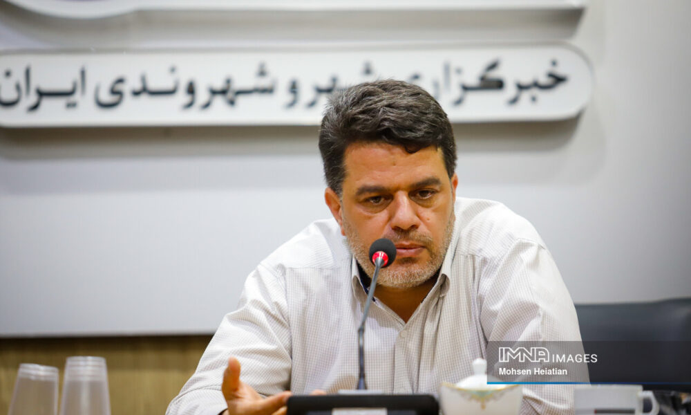 گره زدن وضعیت هورالعظیم به انتقال آب ماندگان نادرست است