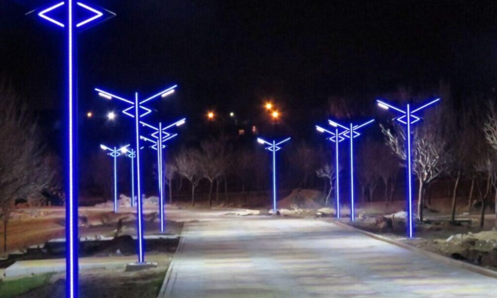صرفه‌جویی ۱۳ مگاواتی برق با تجهیز معابر کشور به چراغ LED