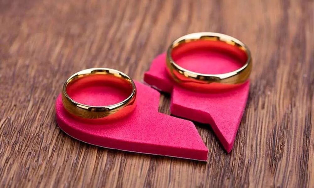 سر پیری و معرکه‌گیری/ چرا زوج‌ها بعد از ۴۰ سال زندگی طلاق می‌گیرند؟