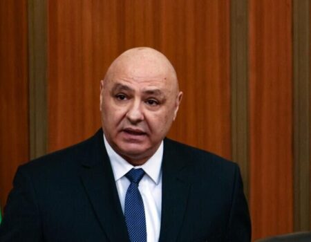 اصلاحات لبنان ادامه دار و انحصار سلاح به دست دولت قطعی است