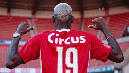 استقلال با جذب این بازیکن فوتبال ایران را تکان می‌دهد