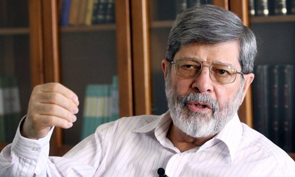 حوزه سلامت تهدید می‌شود؛ دیگر پای محرومان به مطب هم نمی‌رسد!
